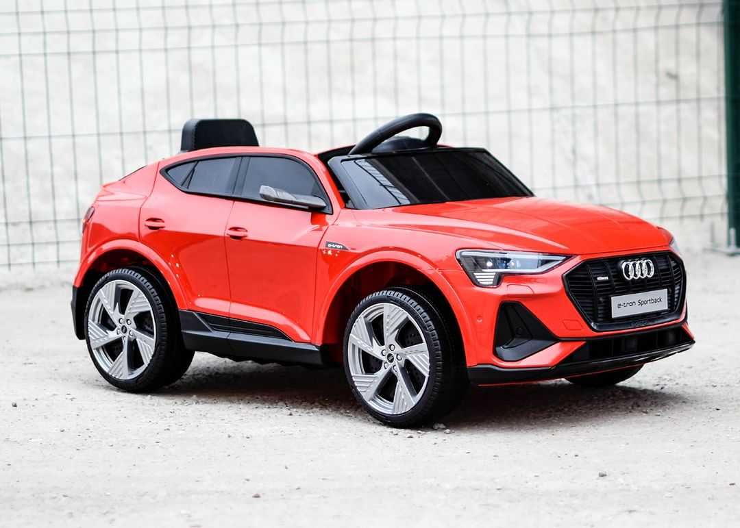 Samochodzik AUDI E-tron dla dzieci NAPĘD 4x4 autko NOWE