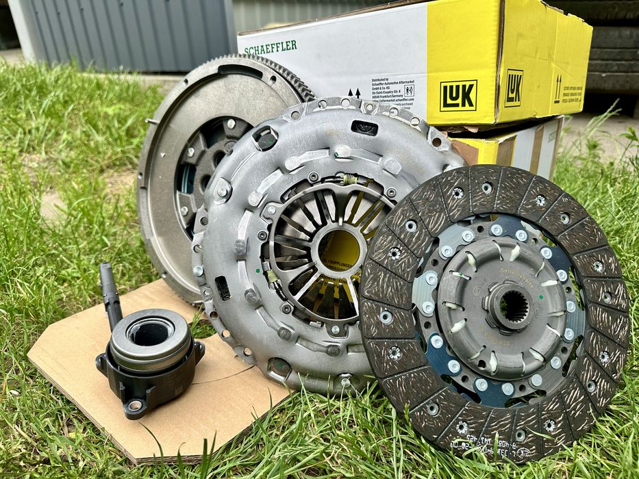 Комплект зчеплення демфер VW 2.0TDI