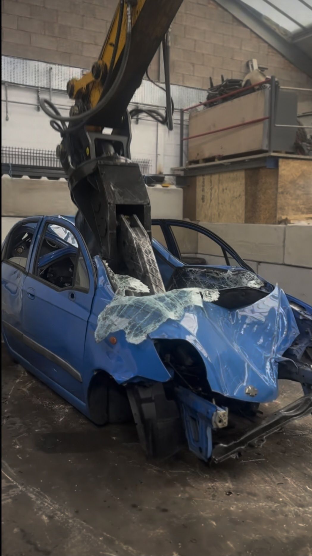 Auto złom 1zł/kg  legalne zlomowanie. Sosnowiec Katowice Dąbrowa Będzi
