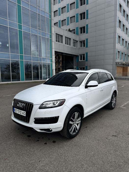 Продам Audi Q7 3л. Дизель.