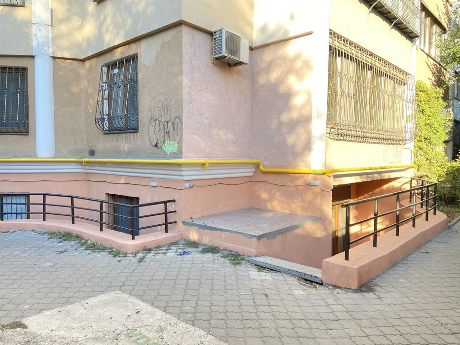 Оренда 154 кв.м під танцювальну студію та іншу комерційну діяльність