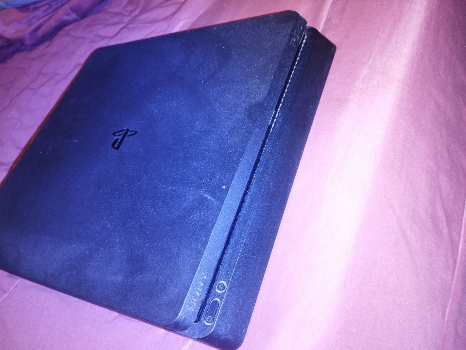 PlayStation 4 1T
