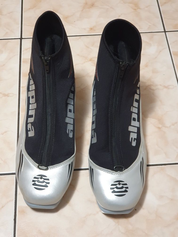 Buty na narty biegowe NNN Alpina ST10 r. 46 wkladka 30,5cm