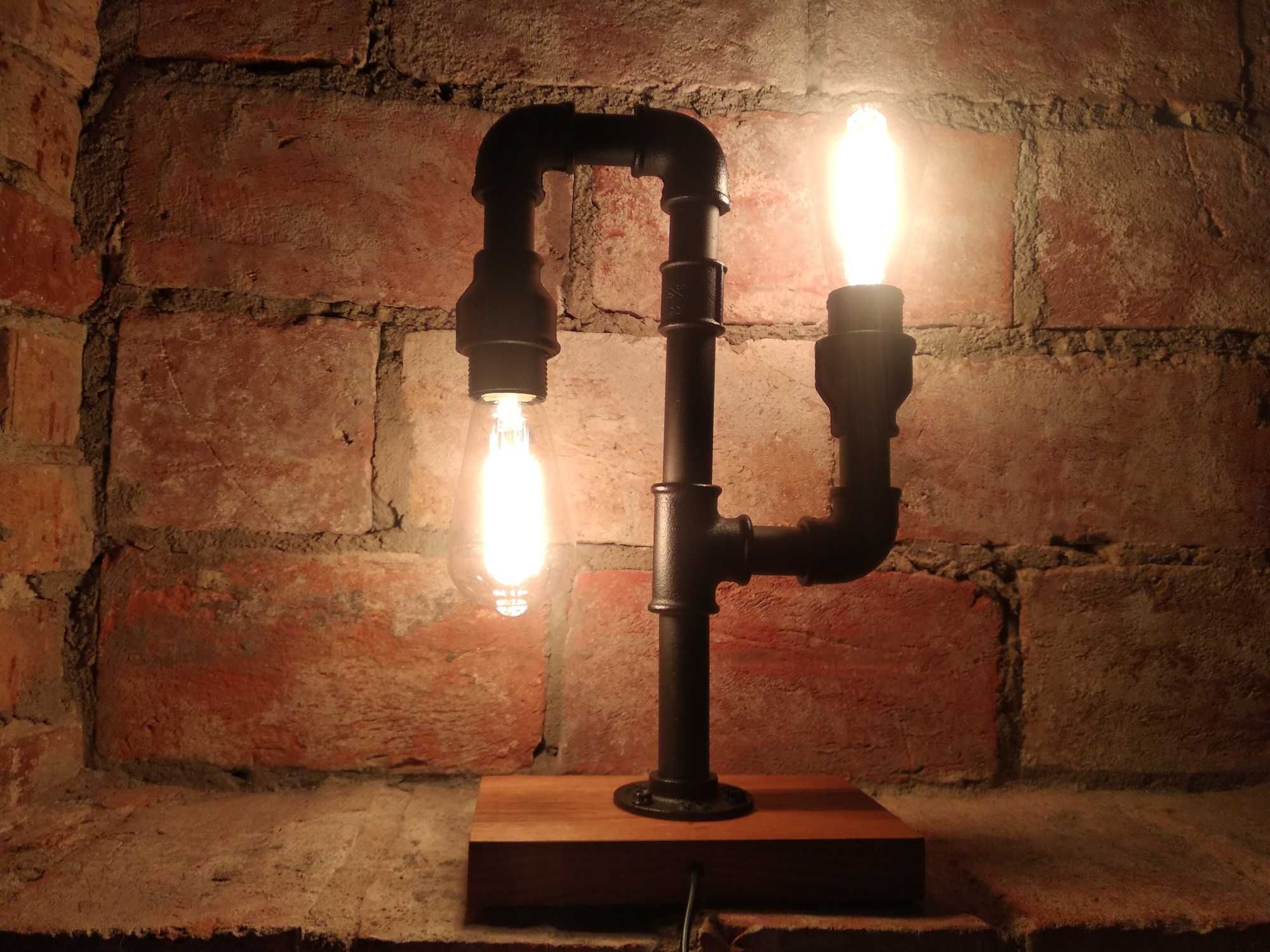 Lampa, lampka z rur hydraulicznych, loft