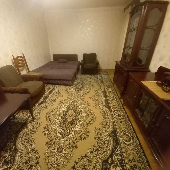 Продам 2х комнатную чешку  хорошем состоянии.