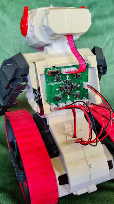 Evolution Robot Clementoni, programowanie, gry, sterowanie, nauka