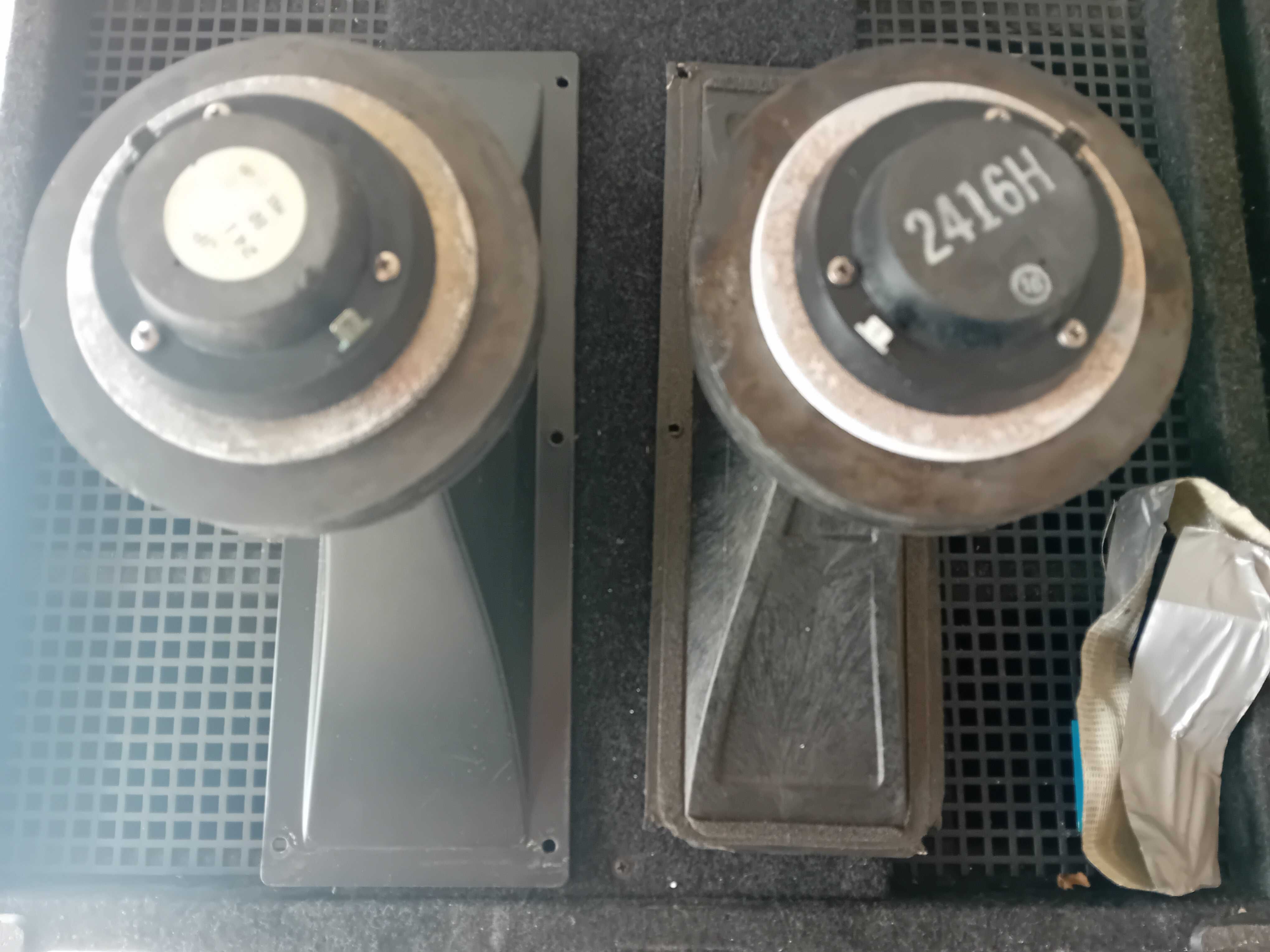 Drivery Jbl 2416H