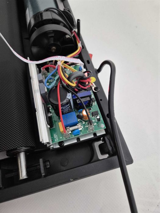 Nulzun domowa bieżnia - uszkodzona