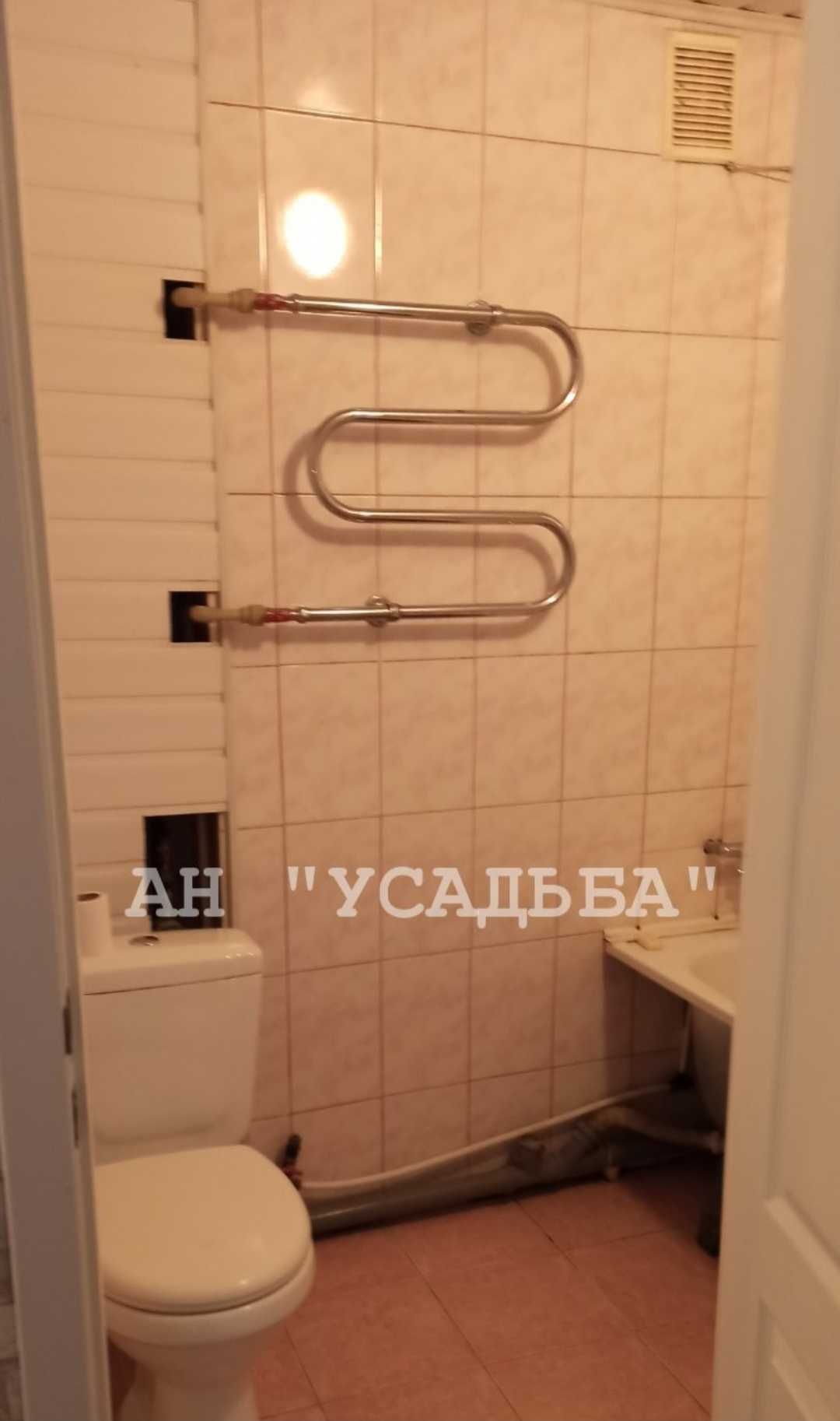 Цена снижена! ТОРГ! Продам 2 комнатную квартиру по Дворцовой.