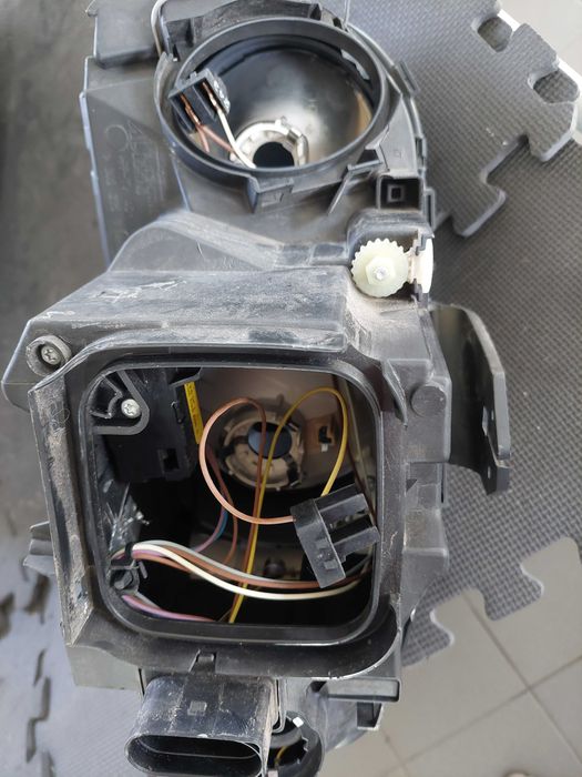 farol direito Audi A3