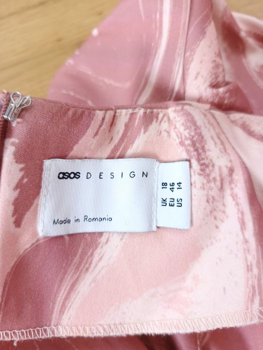 Sukienka, ASOS, 18/46, brudny róż, beż, długi rękaw, długa, elastyczna