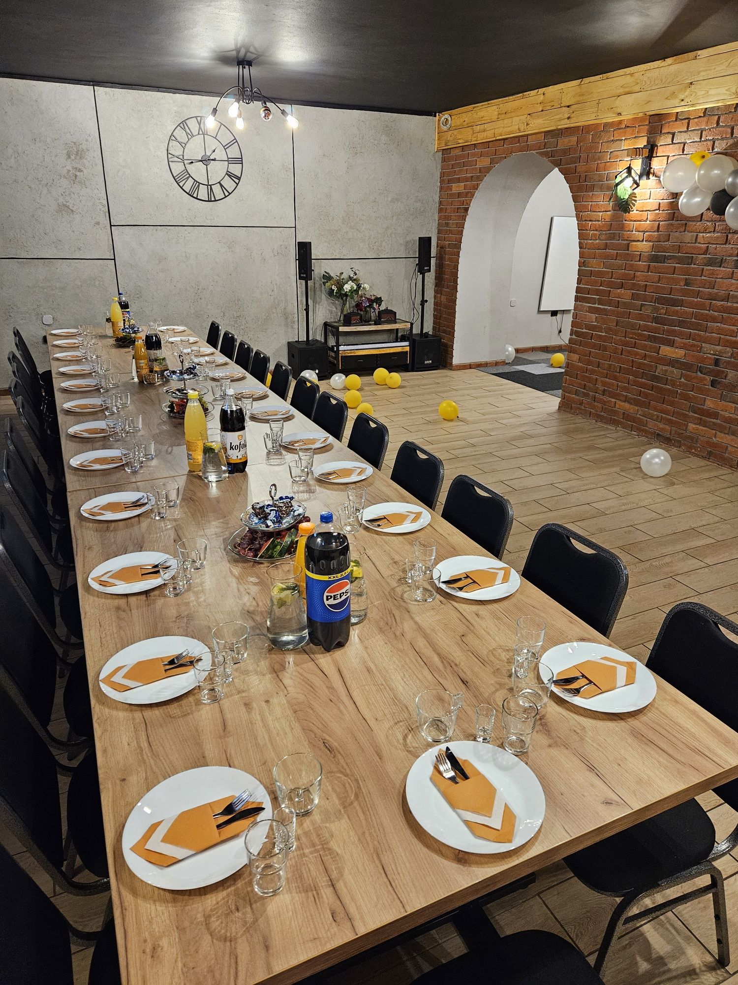 Lokal Na Imprezę - Sala Do Wynajęcia Na Wyłączność Impreza Urodziny