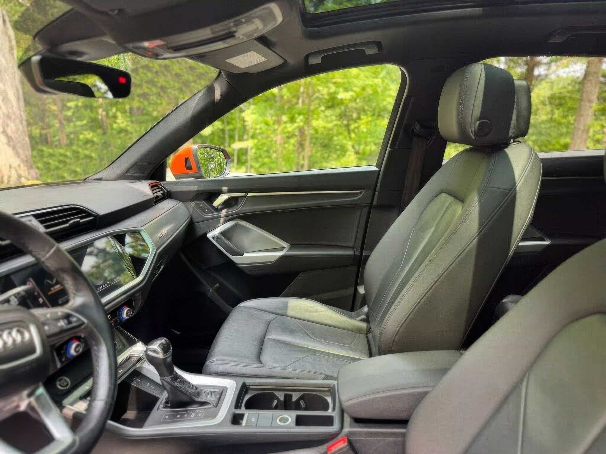 Audi   Q3   2023