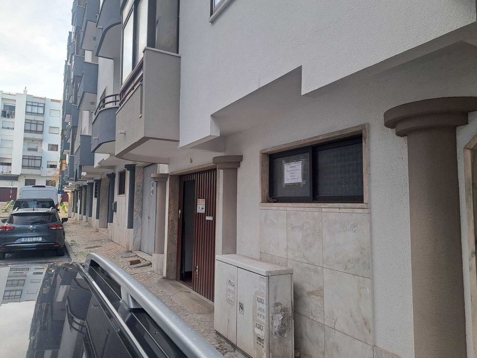 Armazém/Escritório