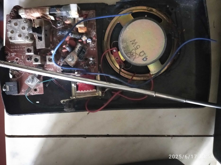 радио детали платы.для школьного радио кружка