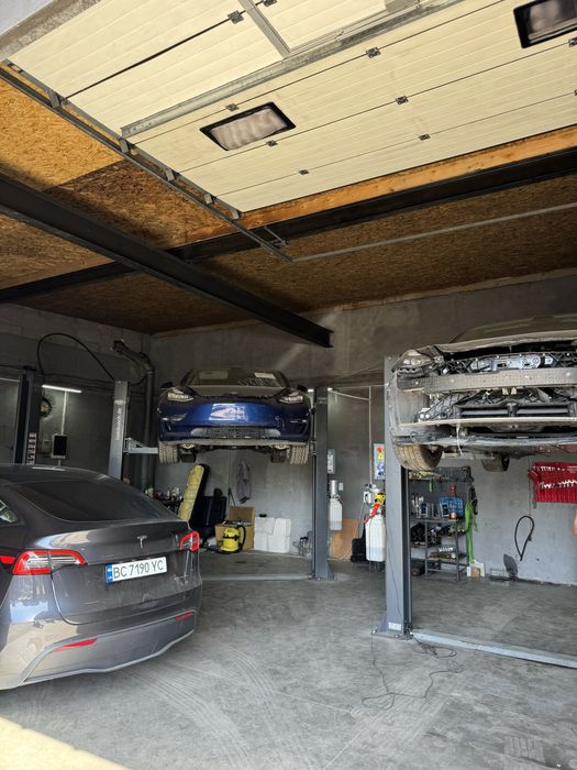 Tesla Service Ремонт model S X 3 y plaid Діагностика Батарея