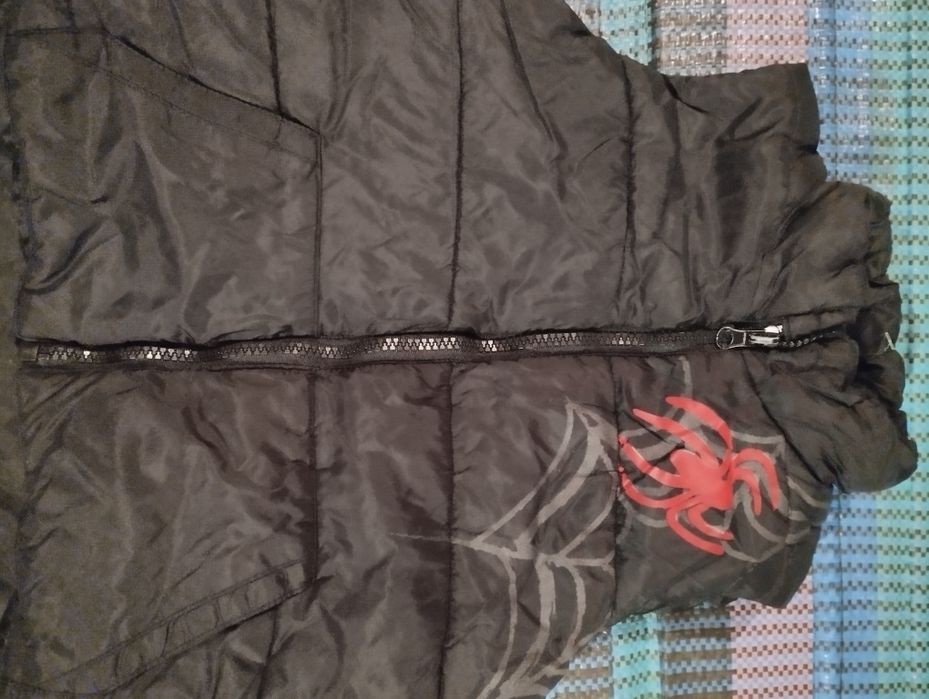 Безрукавка на хлопчика.