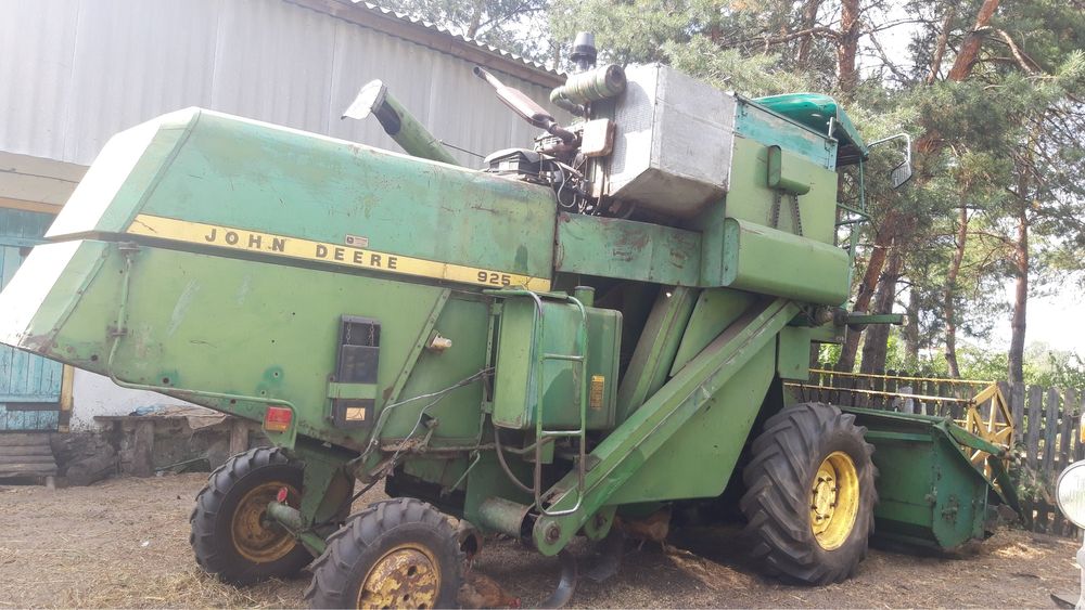 John Deere 925 комбайн