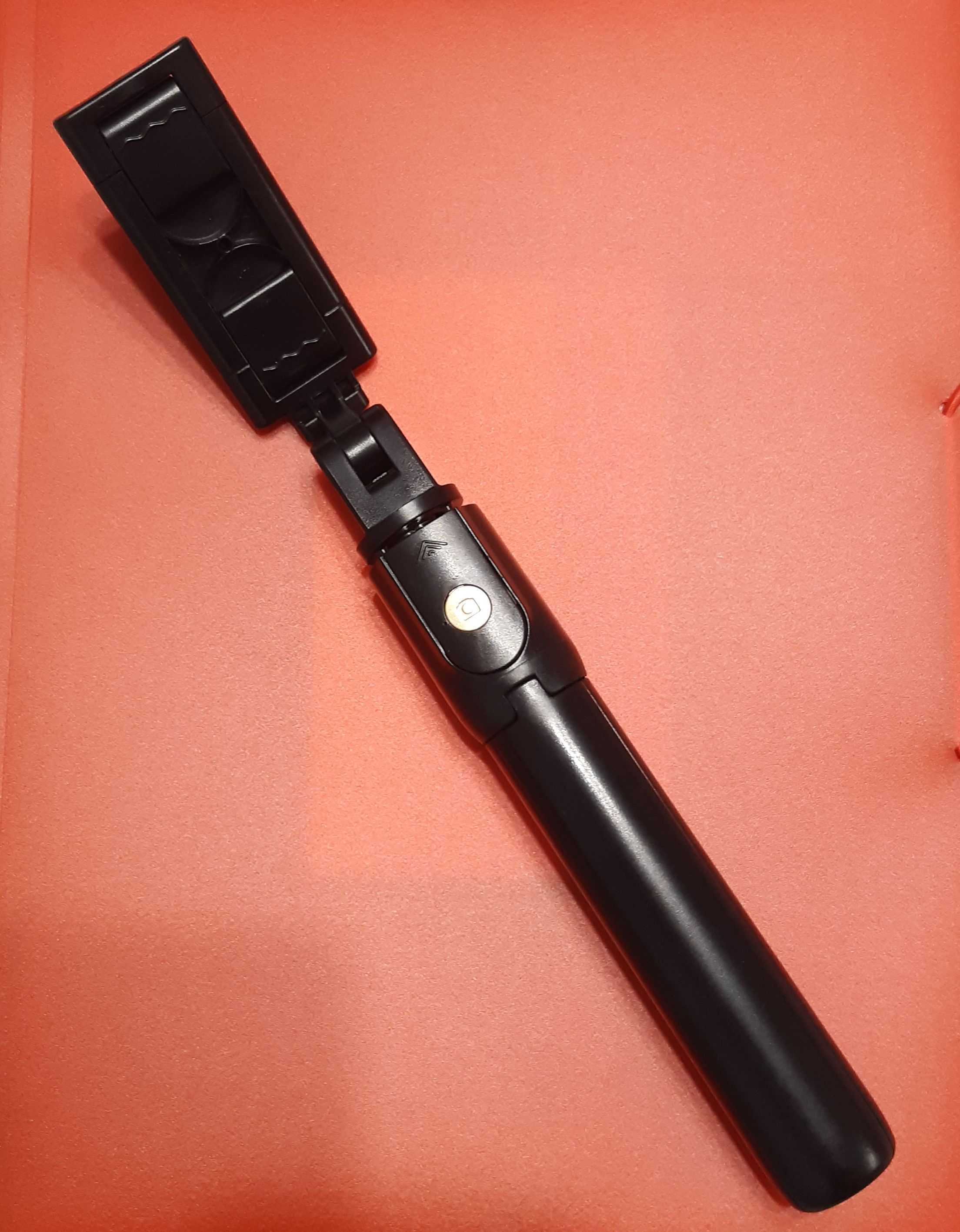 Bluetooth Selfie Stick with Shutter Remote Onvian 3 in 1 Wireless