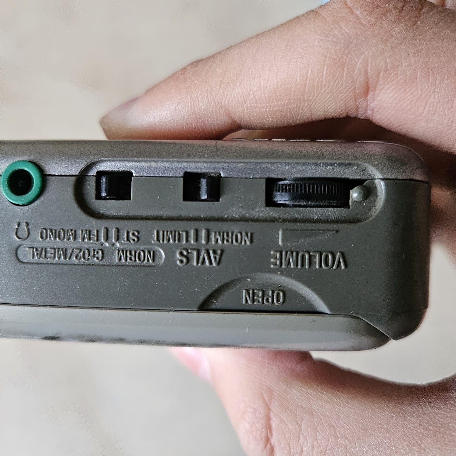 Walkman SONY WM-FX271 Sprawny z oryginalnym etui.