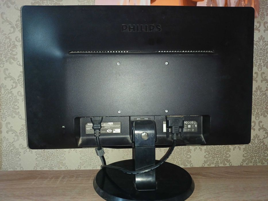 Монітор Philips 226V4L