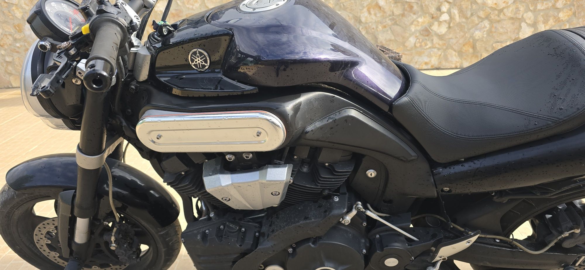 MT01 com 43000km