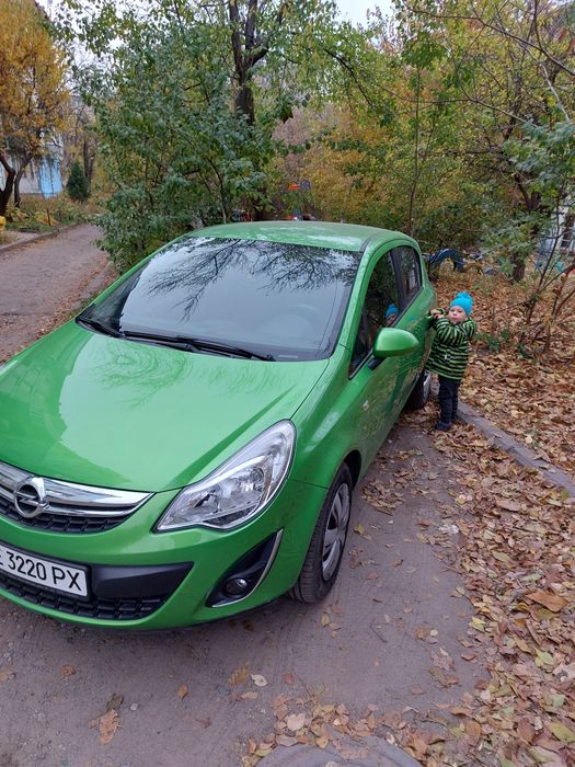 Opel Corsa 2012. 1.2 газ/бензин