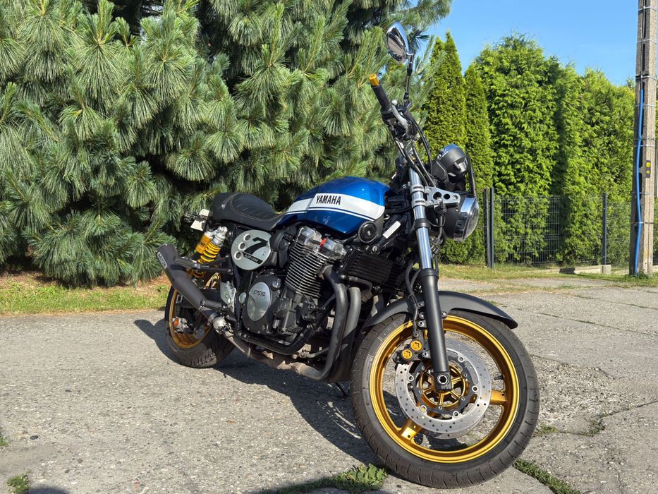 Yamaha XJR 1300 Cafe Racer