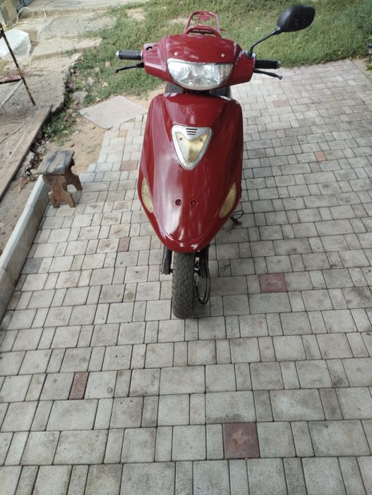 Продам скутер дефиант