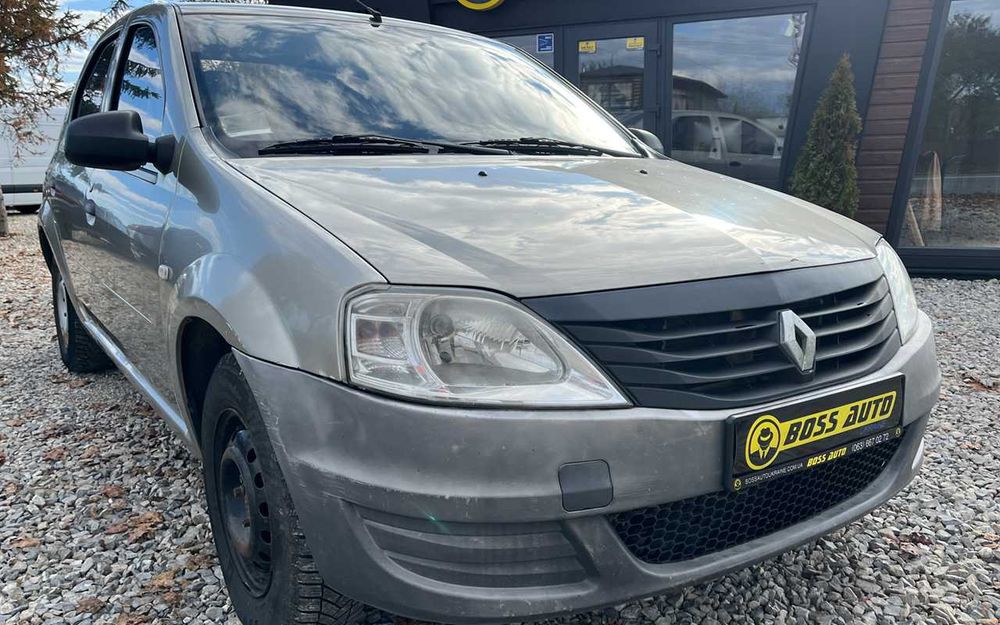Renault Logan 2010