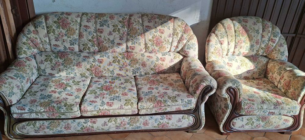 Sofá com cama e sofá individual