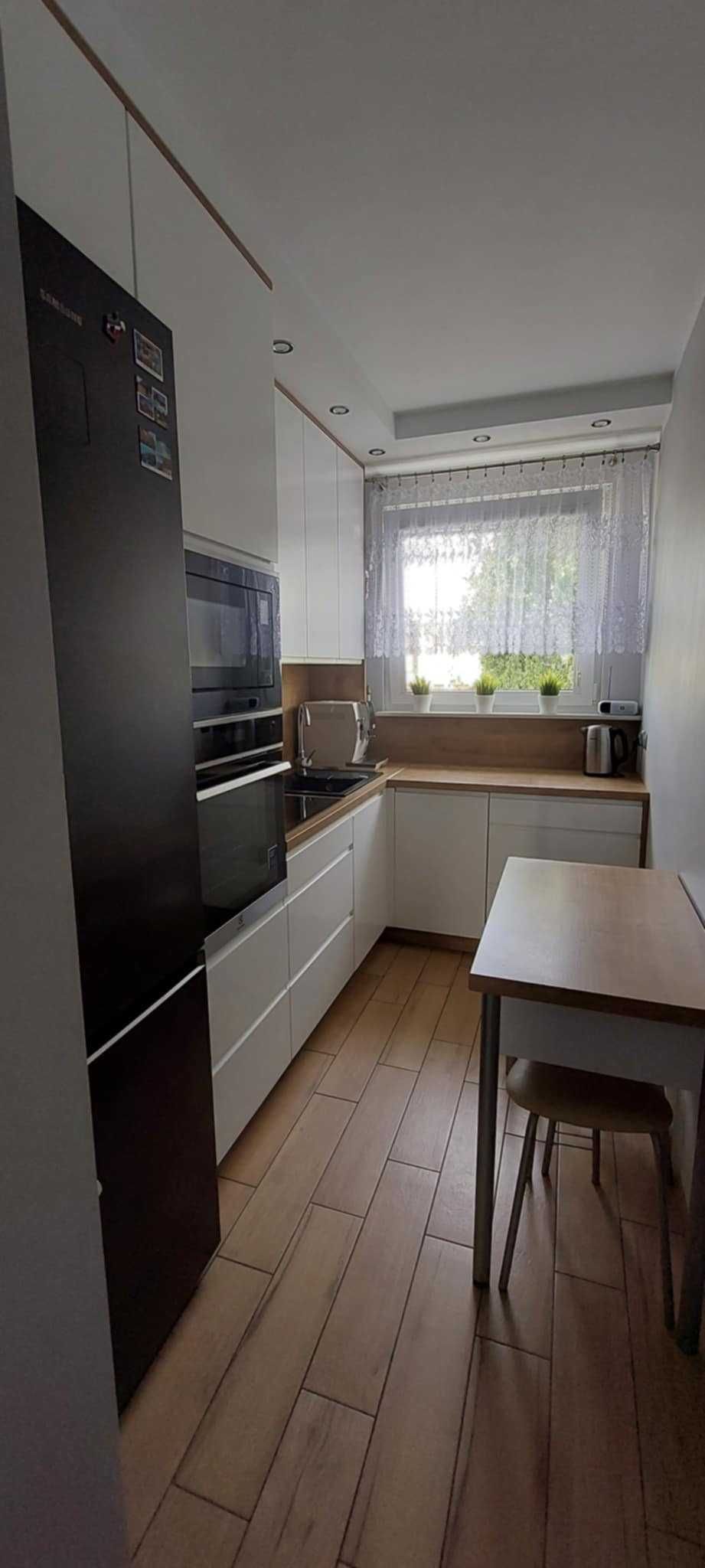 Sprzedam mieszkanie w Słupcy, 3 pokoje, Os. Niepodległości