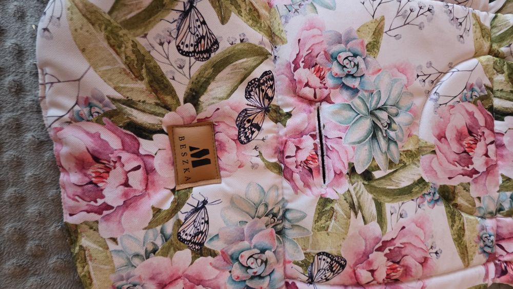 Wkładka do spacerówki z podusią uniwersalna różowa kwiaty