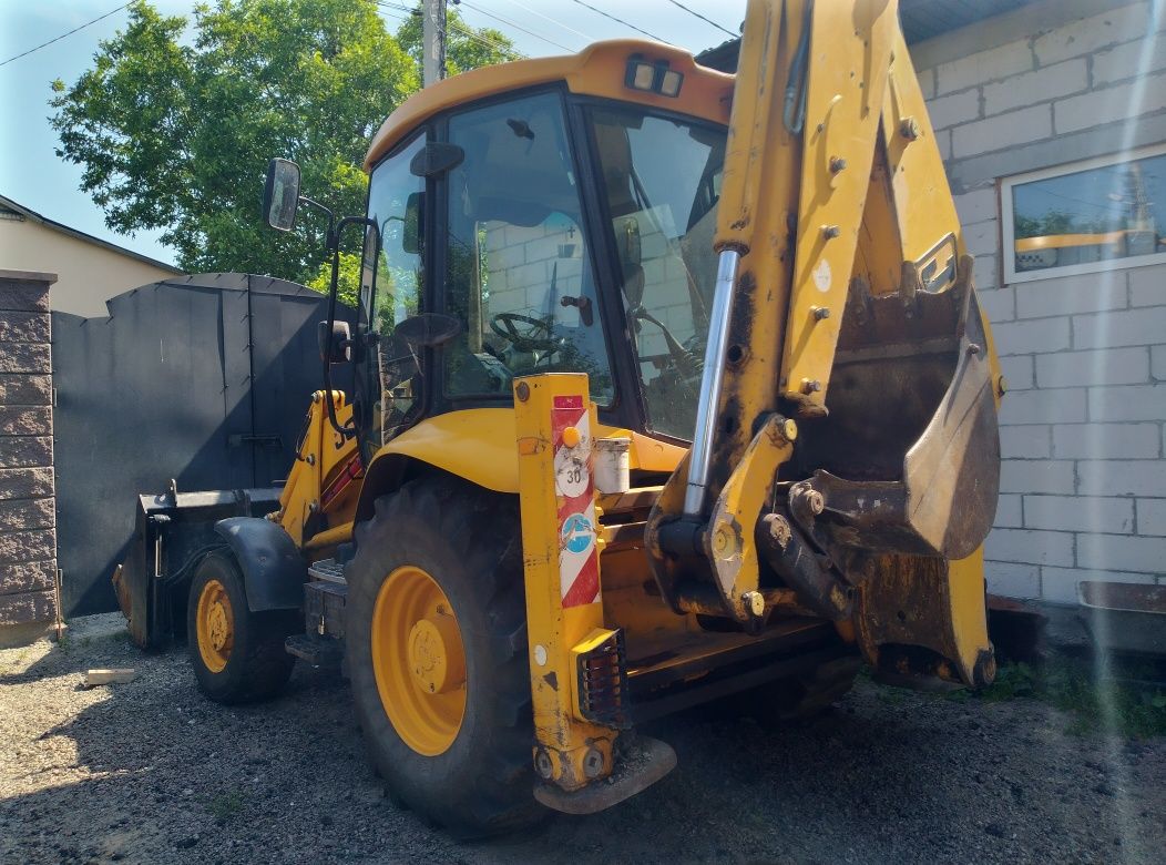 Продам екскаватор JCB 3CX 2009