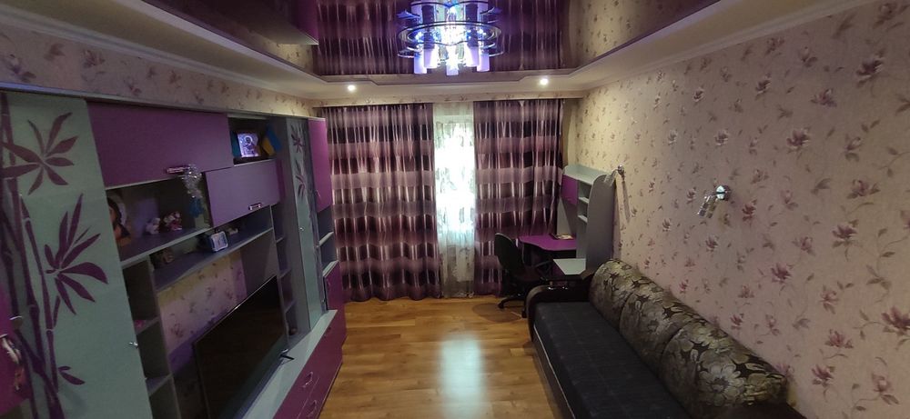 Продам 3 кімнатну квартиру вул. Єськова