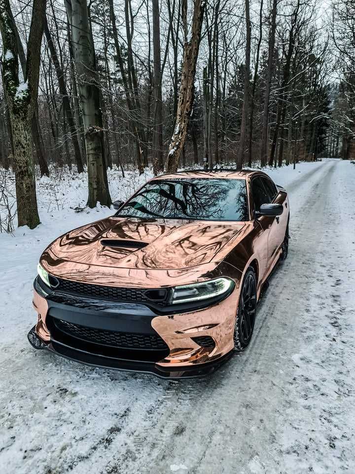 Wypożyczalnia, Wynajem Samochod do ślubu Złoty Mustang Audi Corvette