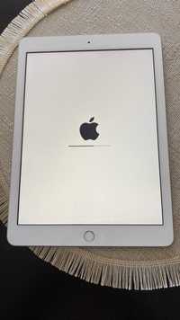 Apple iPad 5   32GB