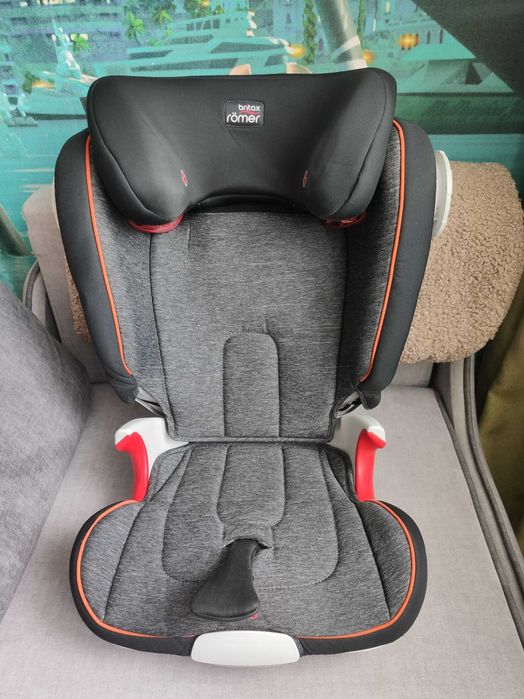 Автокрісло Britax Romer Kidfix II XP SICT