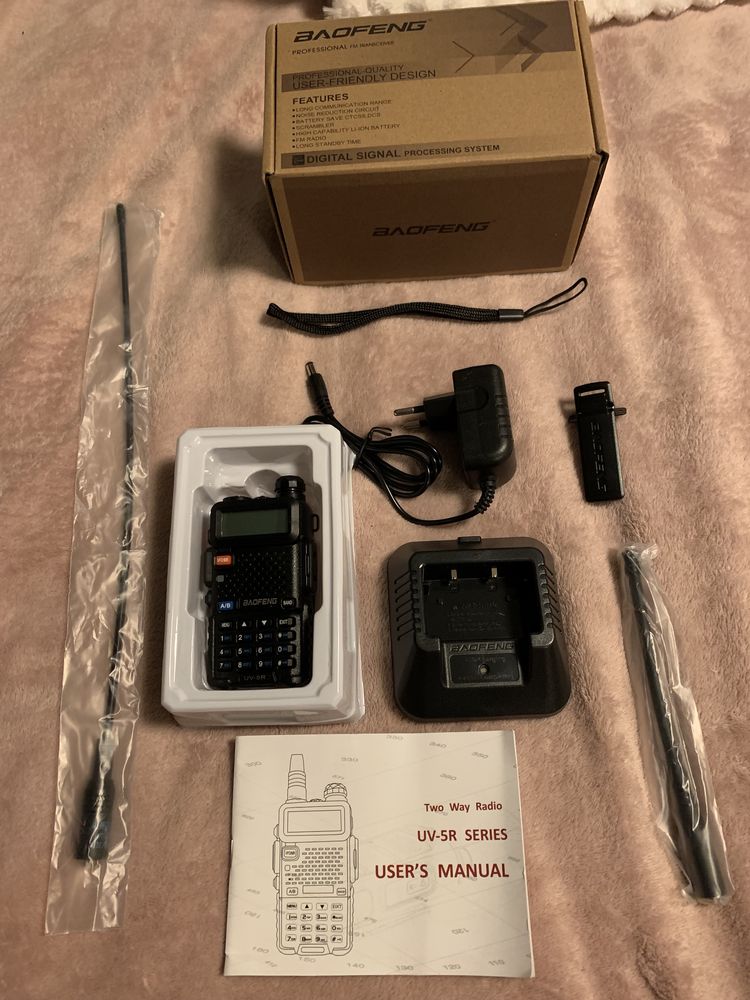 BAOFENG UV-5R 5W  Radiotelefon krotkofalowka