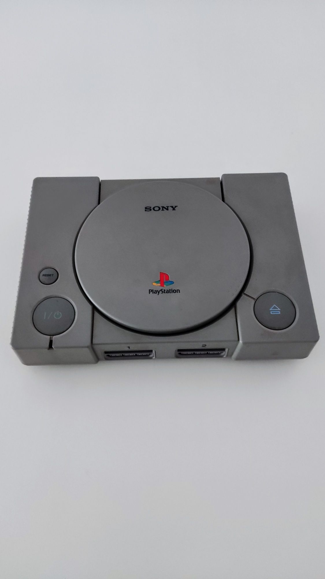 Playstation 1 + Comandos + Cartões de Memória + 3 jogos