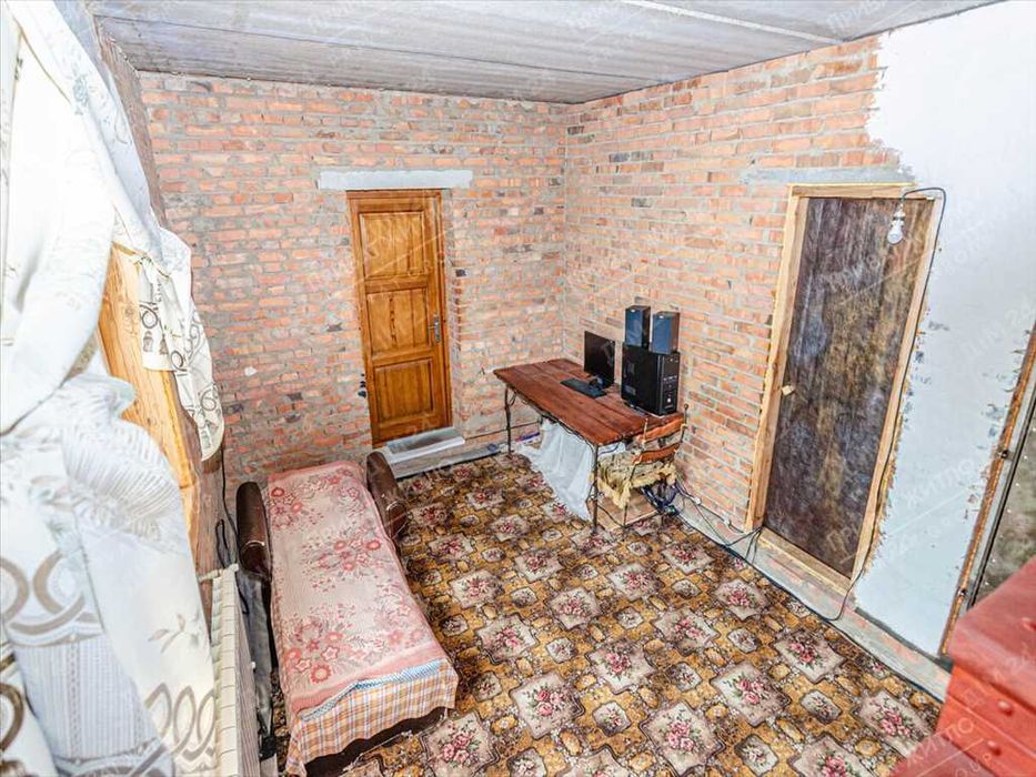 Просторий дуплекс із душею — Ваш ідеальний дім у селі Гора!