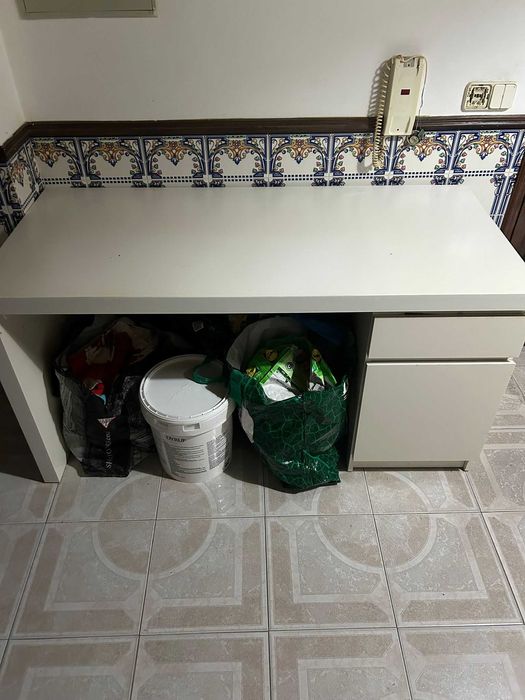 Secretária MALM Ikea