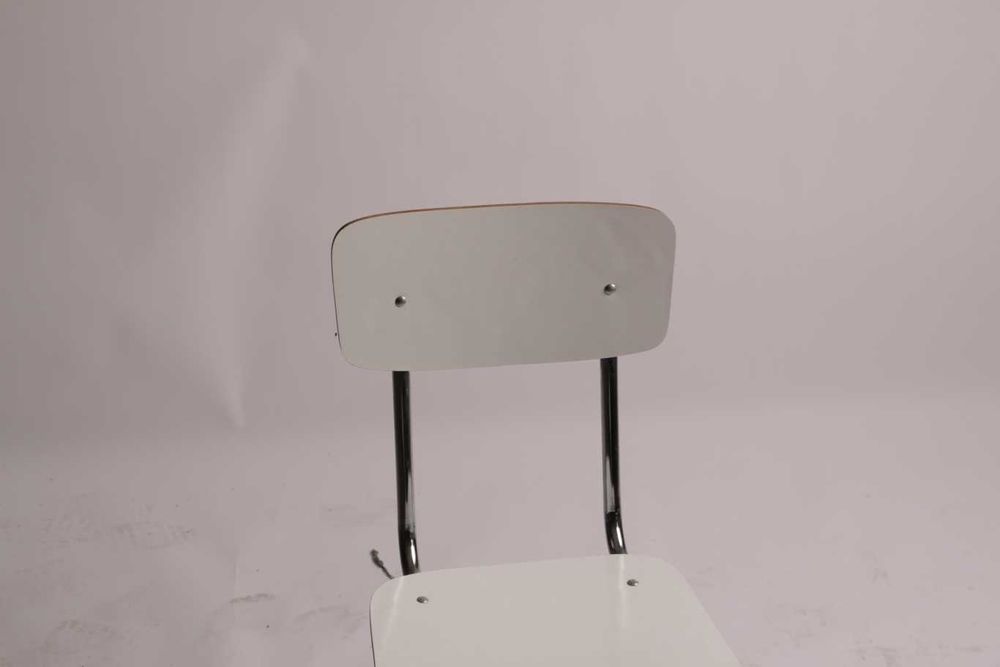 Cadeira de madeira branca - Qtd. 3 Und.