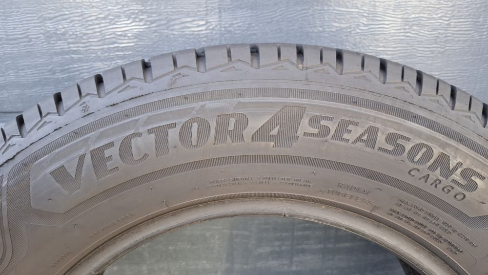 Goodyear 215/65 R16 C Vector 4Seasons 7.5 mm