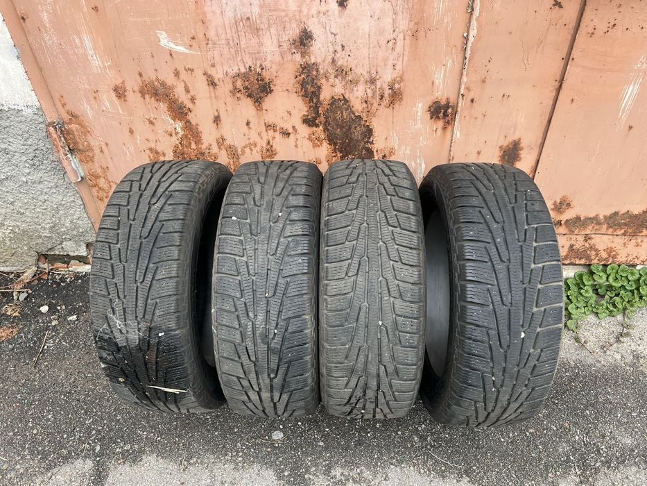 Зимня резіна Nexen.