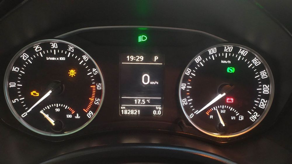 Scoda Octavia A5, ДВС 1.6 turbodiesel, КПП автомат