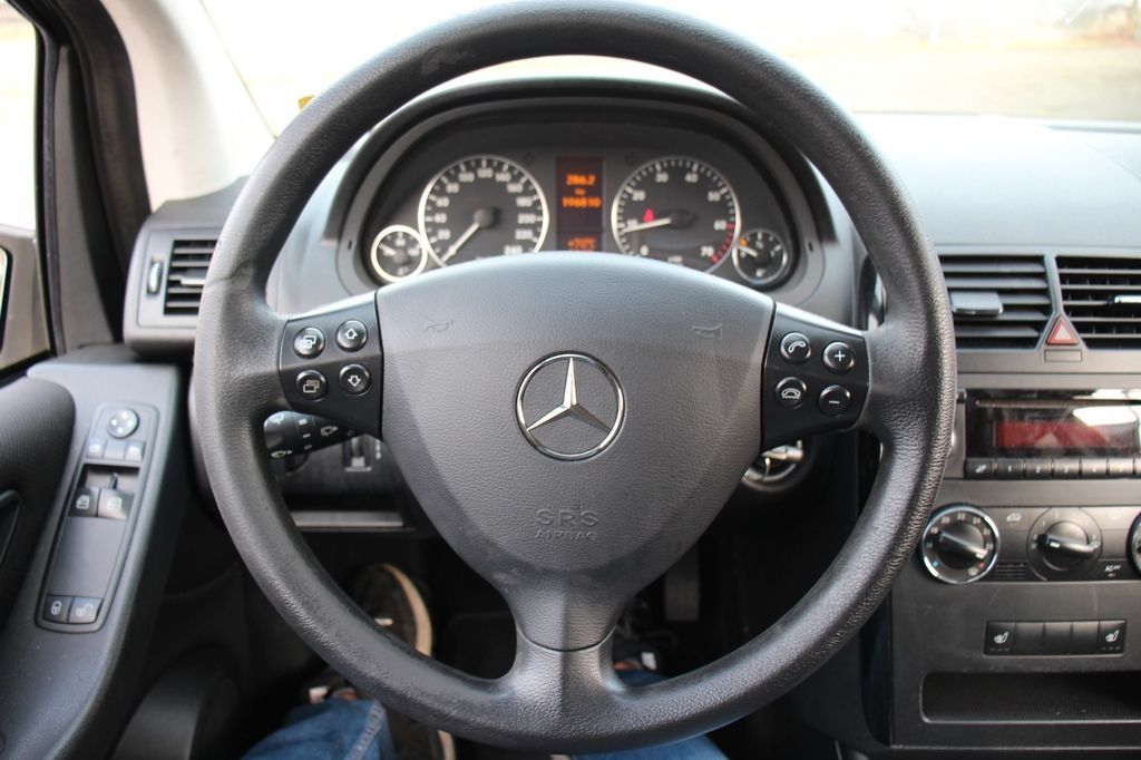 Mercedes A klasa 2.0 CDI na części przód zderzak maska silnik