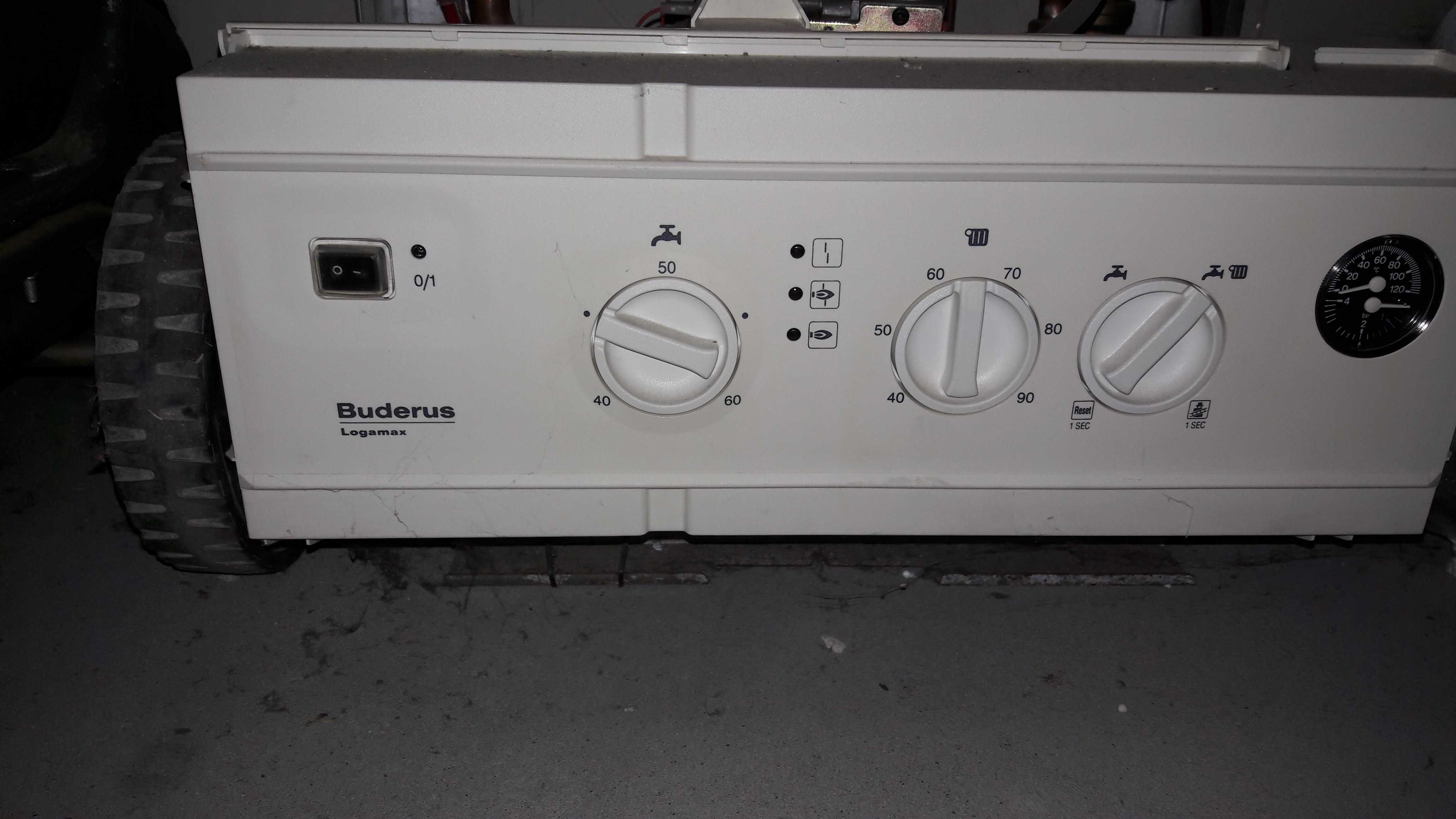 Kocioł Buderus Logamax U002-24K piec na gaz z butli + dysze na miejski