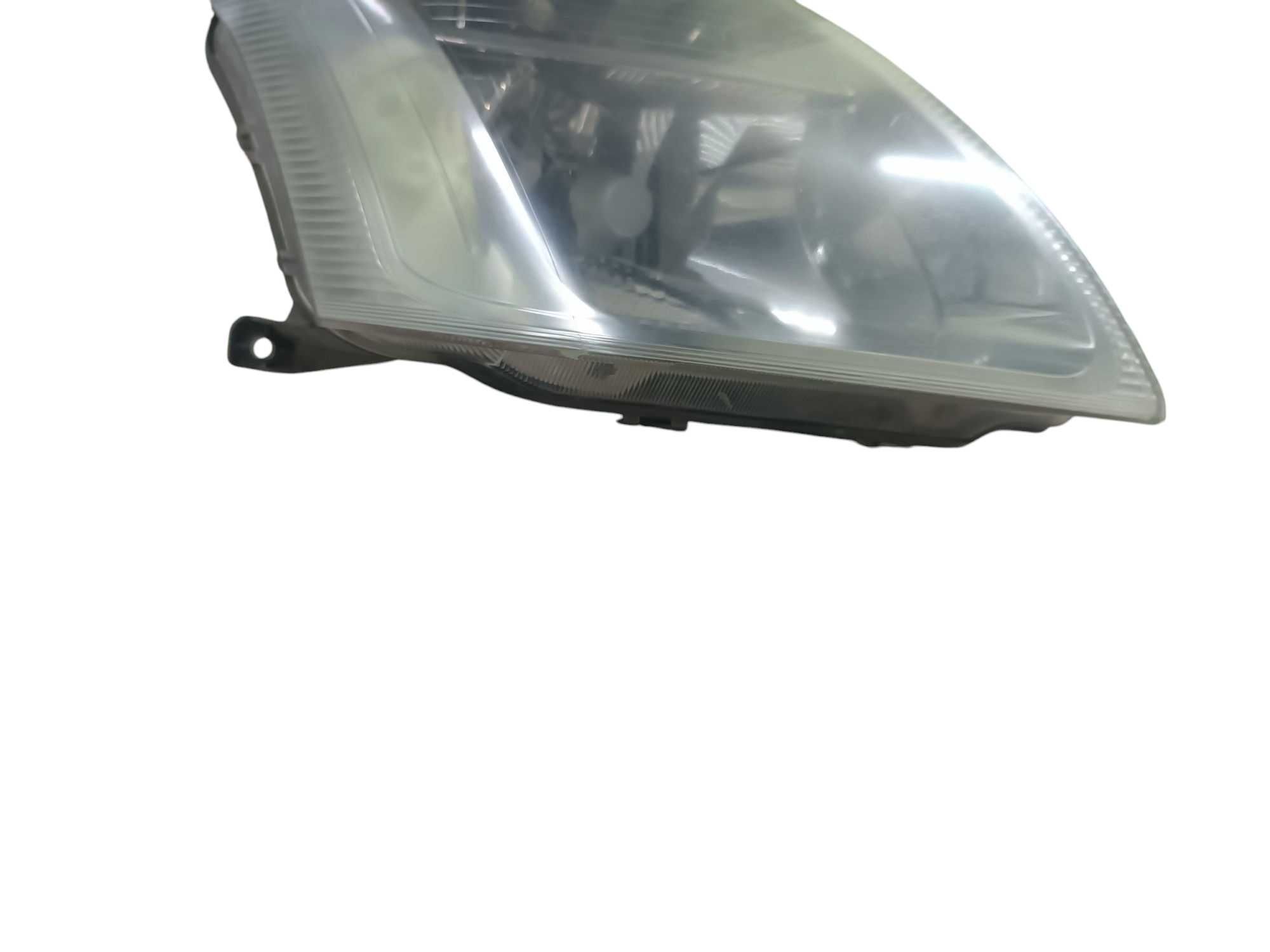 Lampa Reflektor Prawy Przód Prawa Przednia Citroen C2 Ułamane Ucho