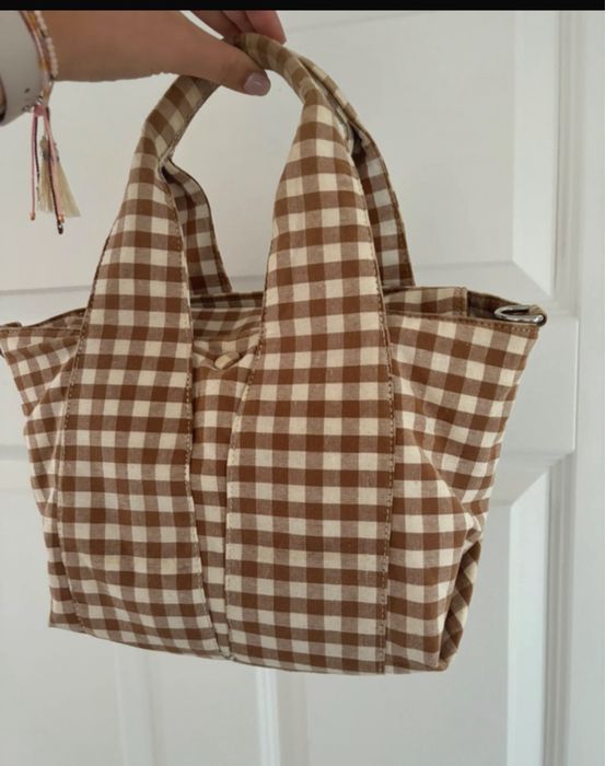 Letnia torebka w kratkę Zara